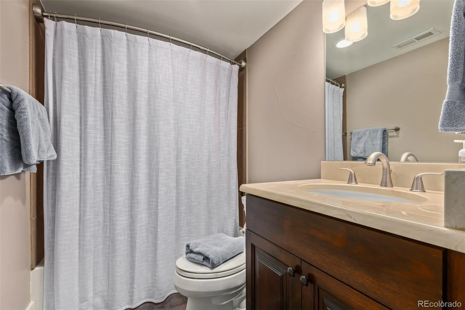 545 S Race Street Denver CO 80209 MLS #REC4621781 06042026152914 1600 35
