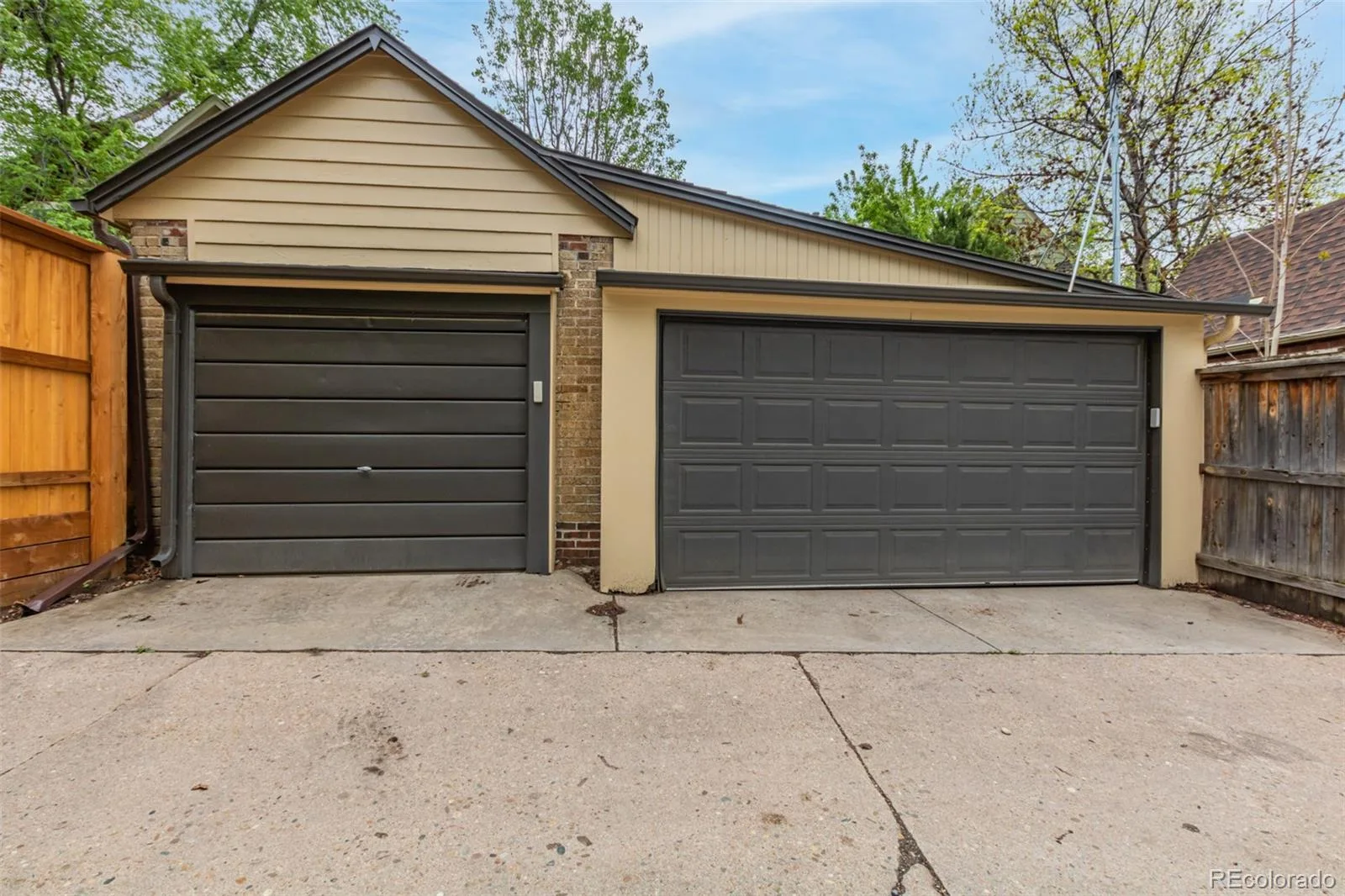 545 S Race Street Denver CO 80209 MLS #REC4621781 06042026152914 1600 45