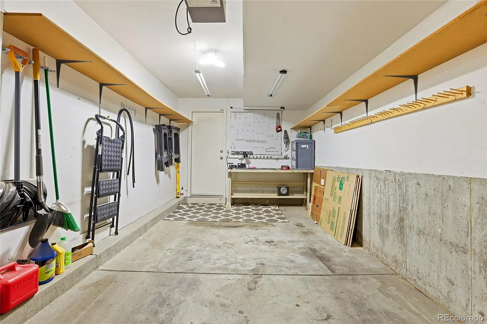 11847 E Kepner Drive Aurora CO 80012 | MLS #REC4623156 06172026212844 1600 25