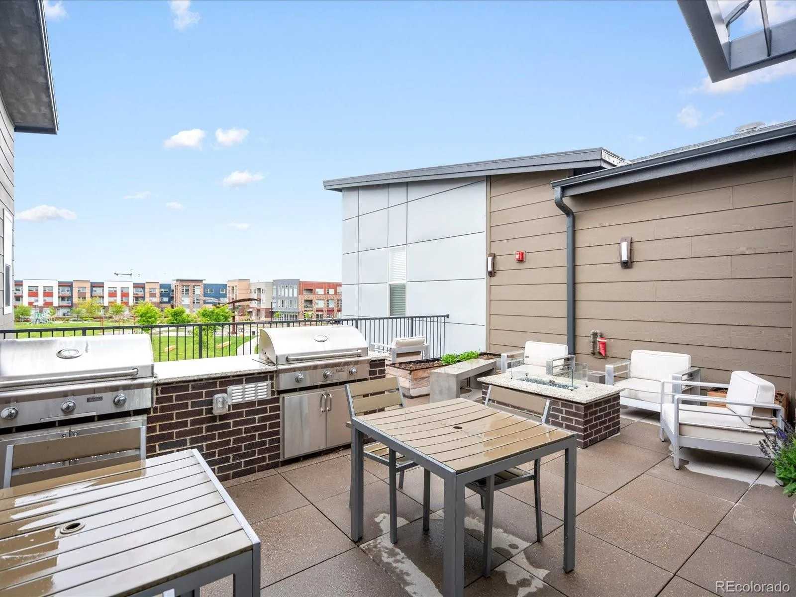 460 E Fremont Place #408 Centennial CO 80122 | MLS #REC4623523 06182026155115 1600 28