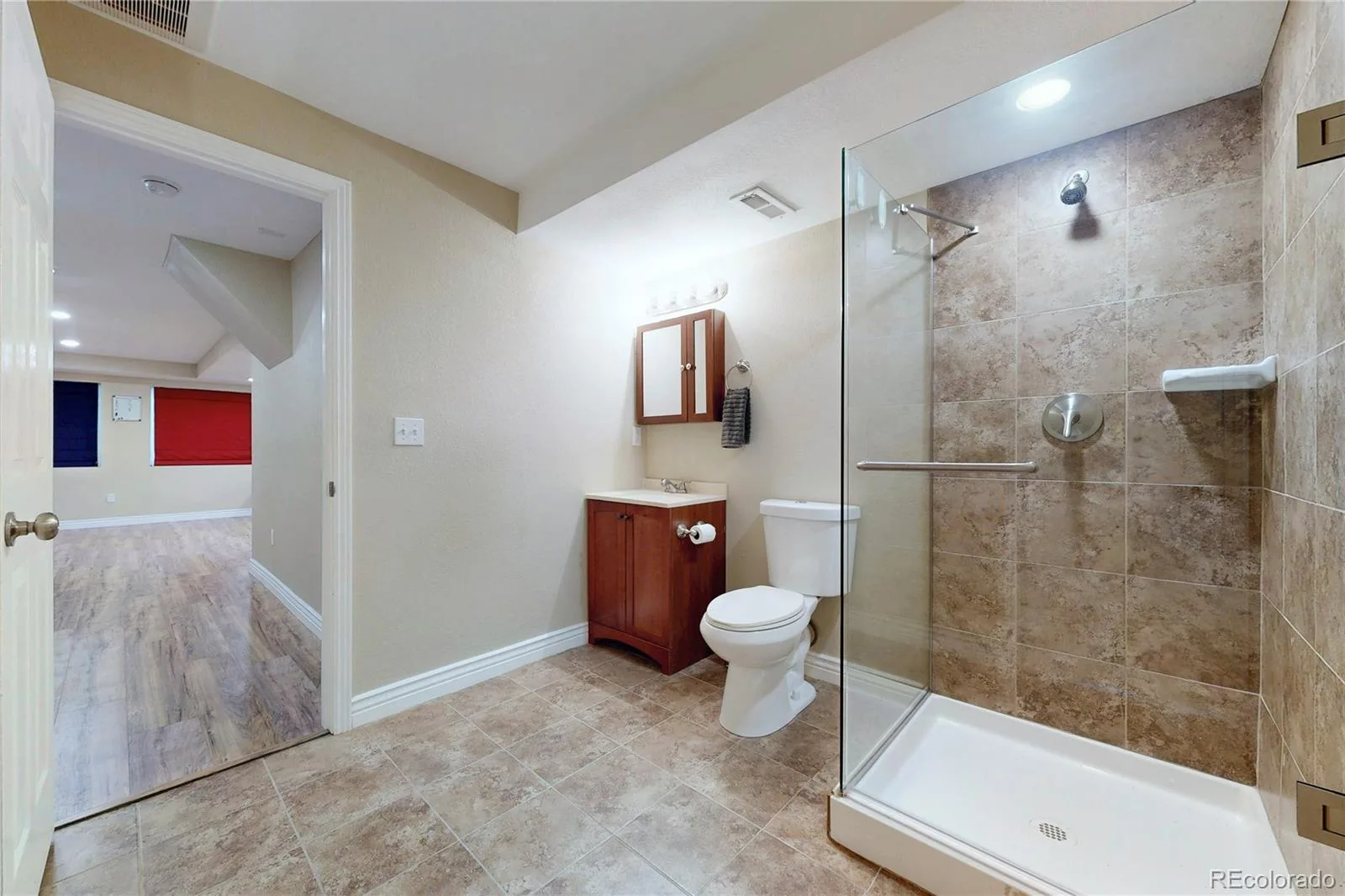 5548 Lewiston Court Denver CO 80239 | MLS #REC4623623 10072026000240 1600 12