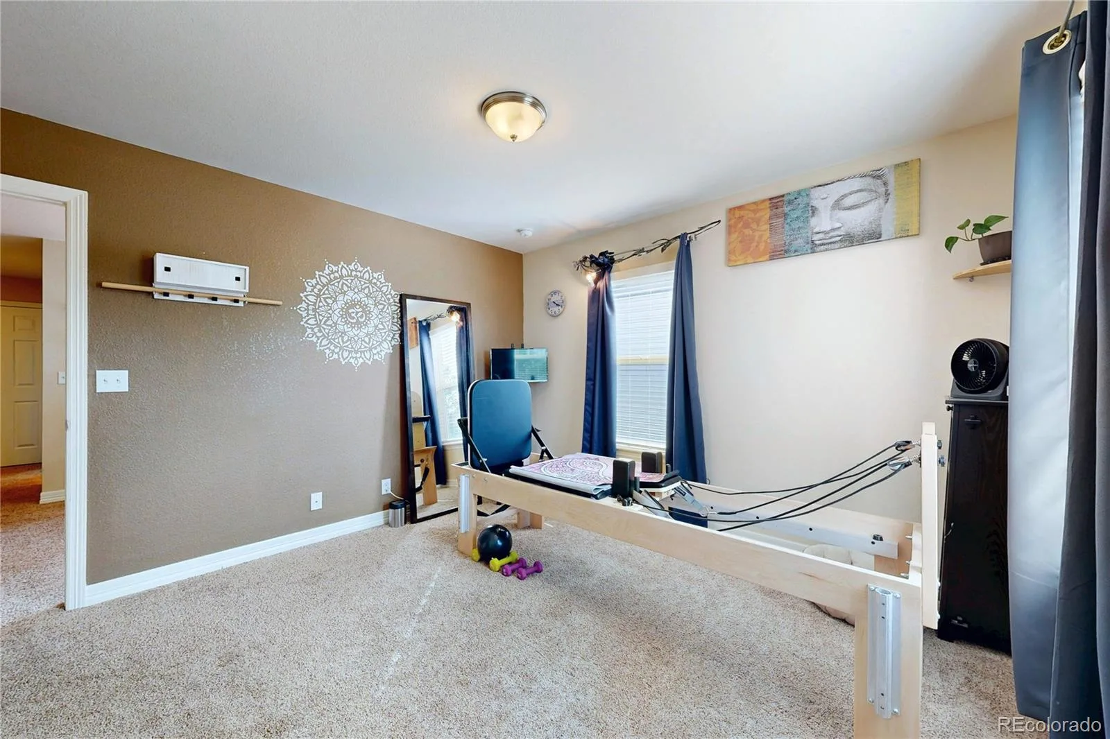 5548 Lewiston Court Denver CO 80239 | MLS #REC4623623 10072026000240 1600 39