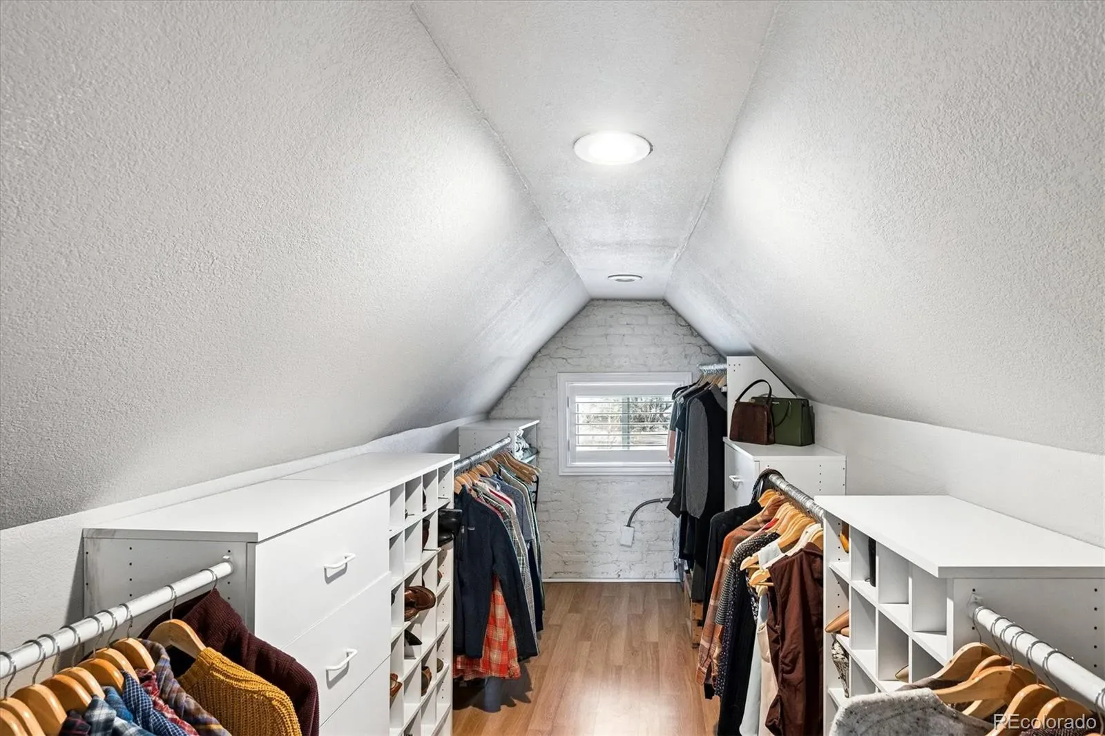 03122026175019 1600 22