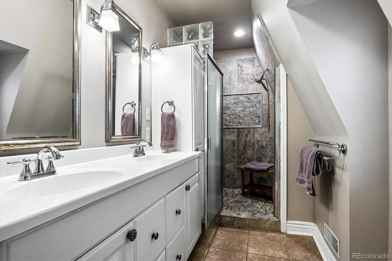 03122026175019 1600 24