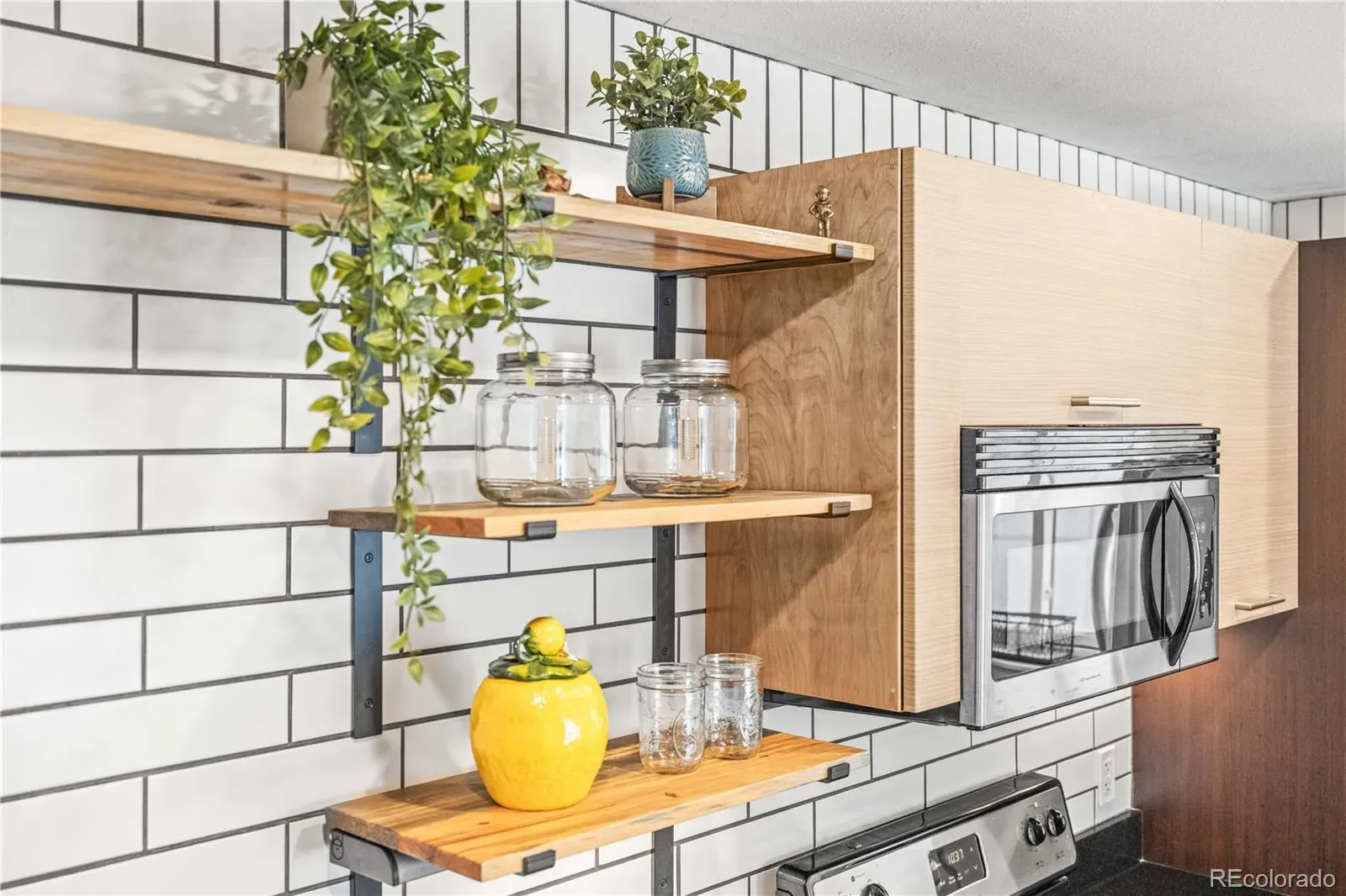 03262026232141 1600 13