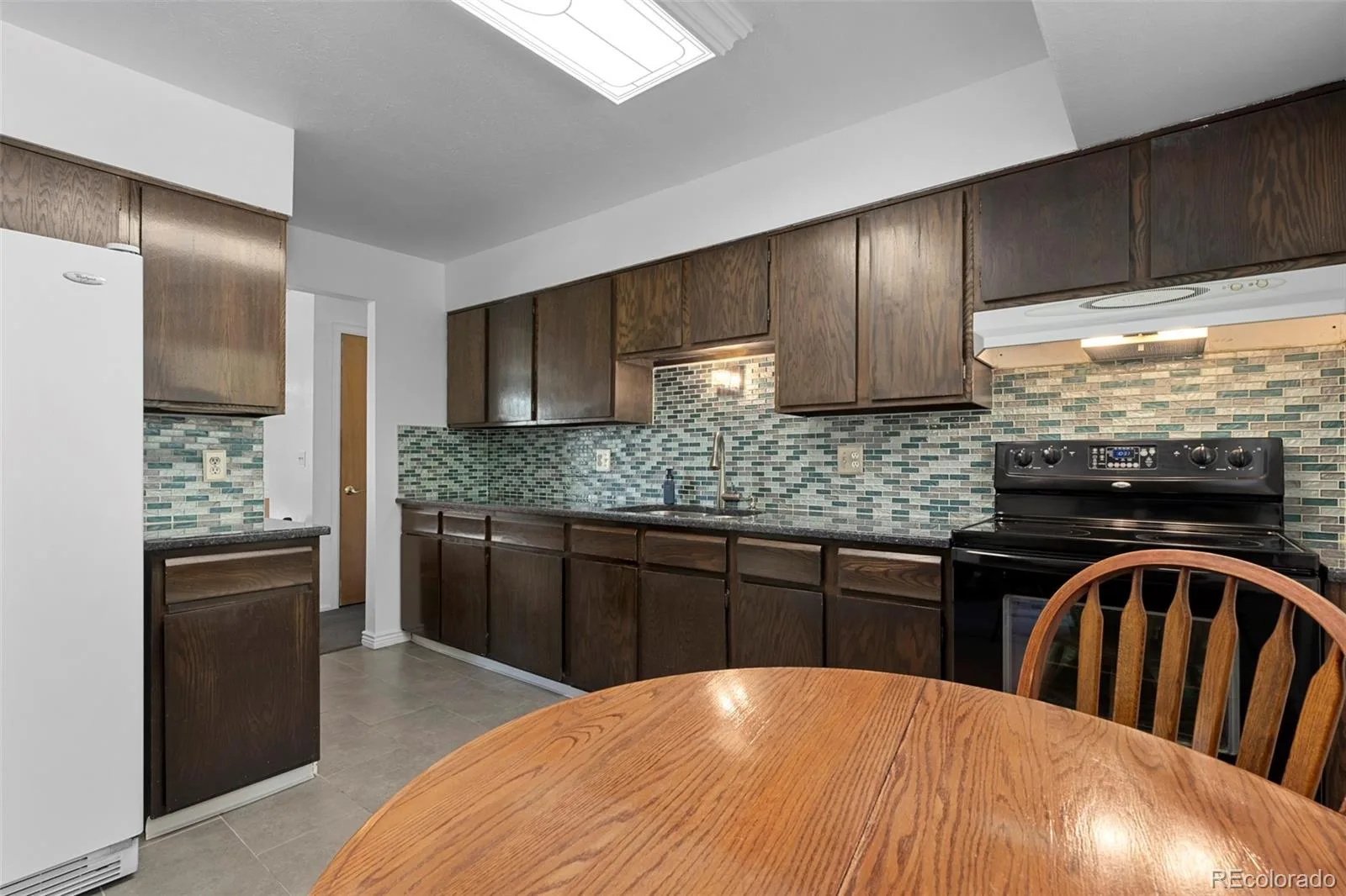 8692 W Fair Drive Littleton CO 80123 | MLS #REC4625444 06172026233620 1600 3