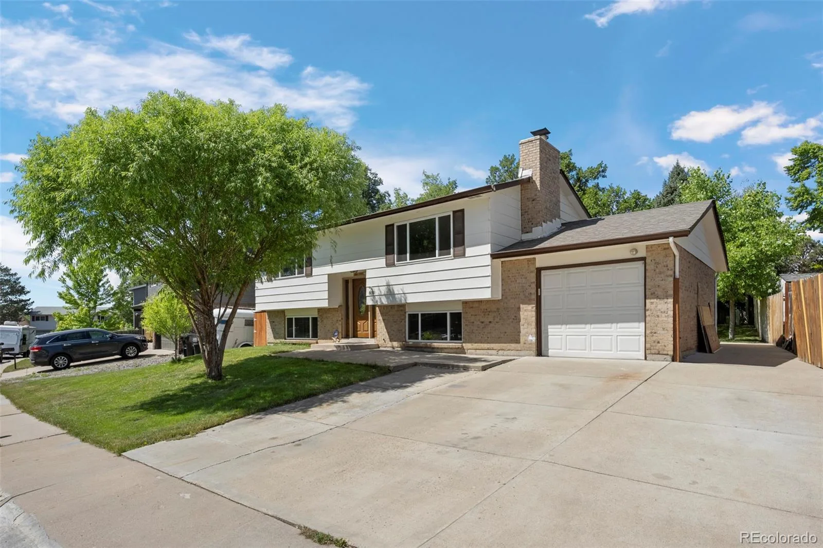 8692 W Fair Drive Littleton CO 80123 | MLS #REC4625444 06172026233620 1600 35