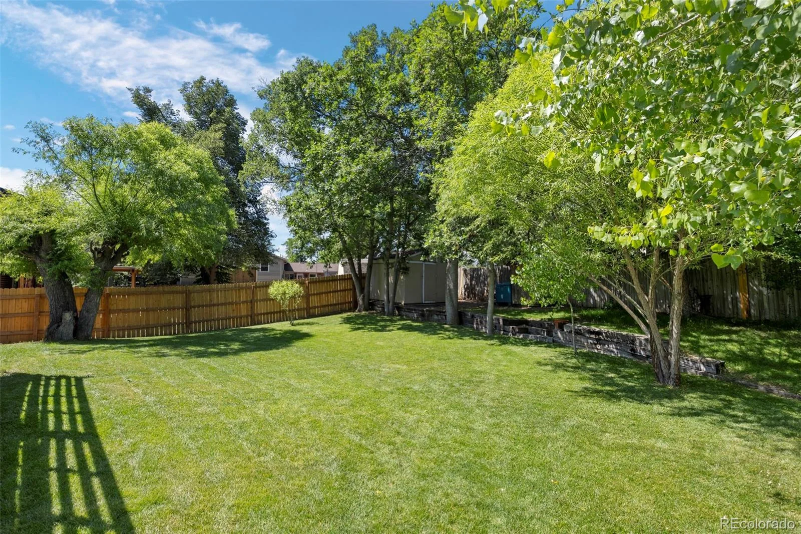 8692 W Fair Drive Littleton CO 80123 | MLS #REC4625444 06172026233620 1600 39