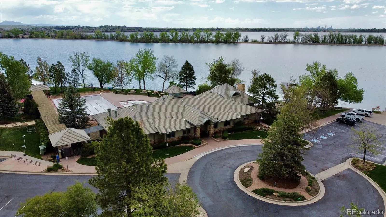 04062026230603 1600 43