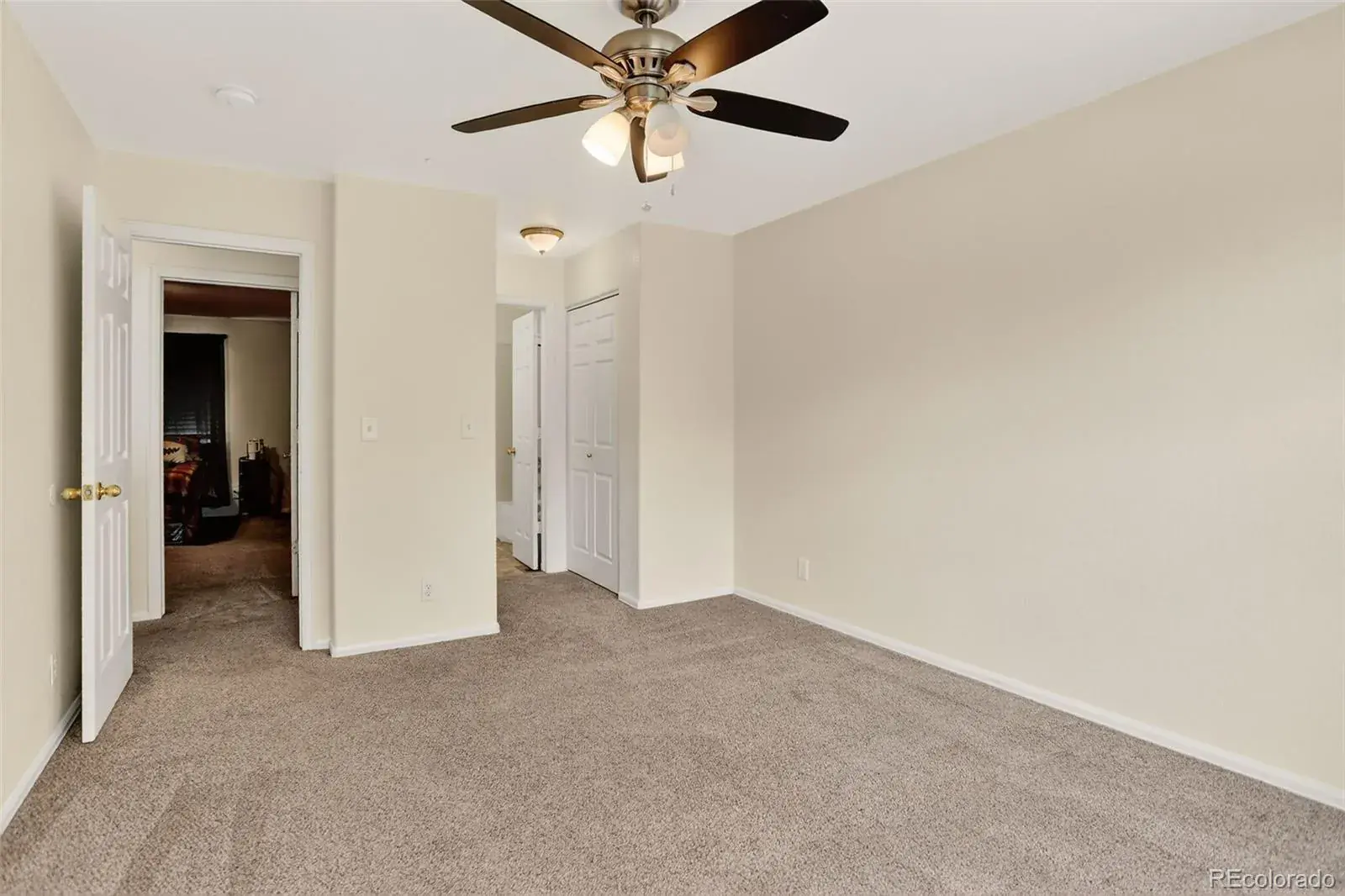 1295 S Zeno Circle #C Aurora CO 80017 MLS #REC4628009 11162025000526 1600 15