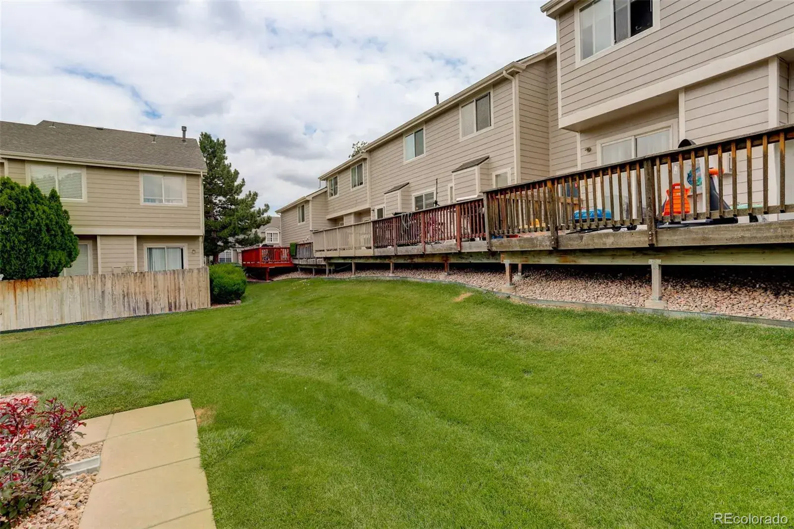 1295 S Zeno Circle #C Aurora CO 80017 MLS #REC4628009 11162025000526 1600 20