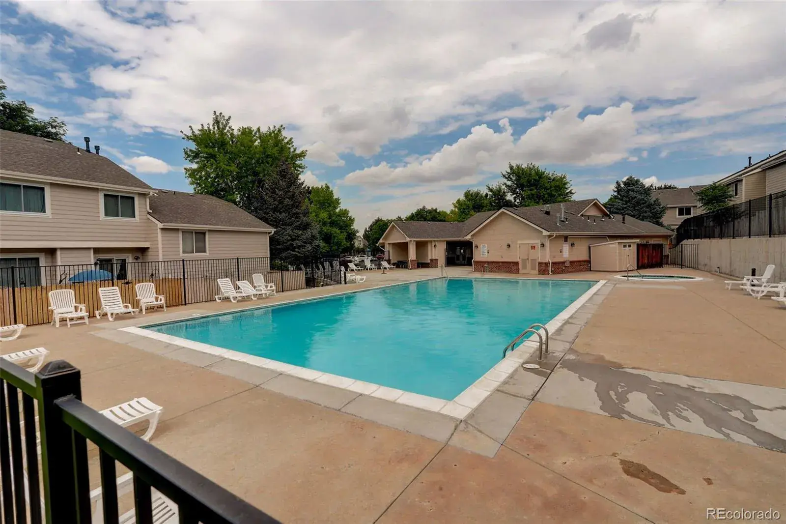 1295 S Zeno Circle #C Aurora CO 80017 MLS #REC4628009 11162025000526 1600 23
