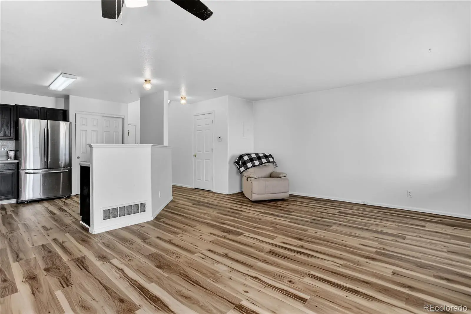 1295 S Zeno Circle #C Aurora CO 80017 MLS #REC4628009 11162025000526 1600 6