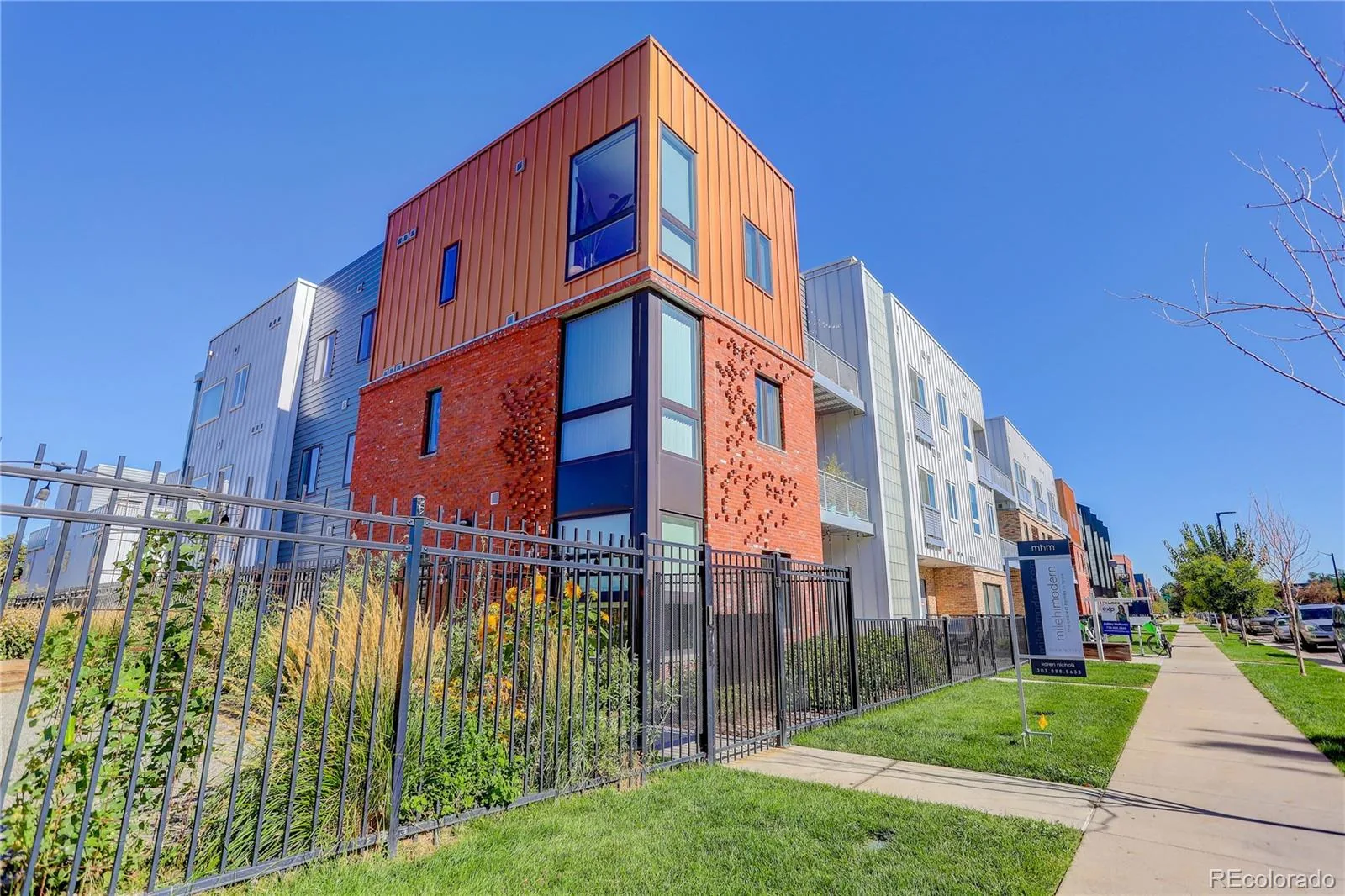2525 Arapahoe Street #206 Denver CO 80205 | MLS #REC4628782 09232026052008 1600 1