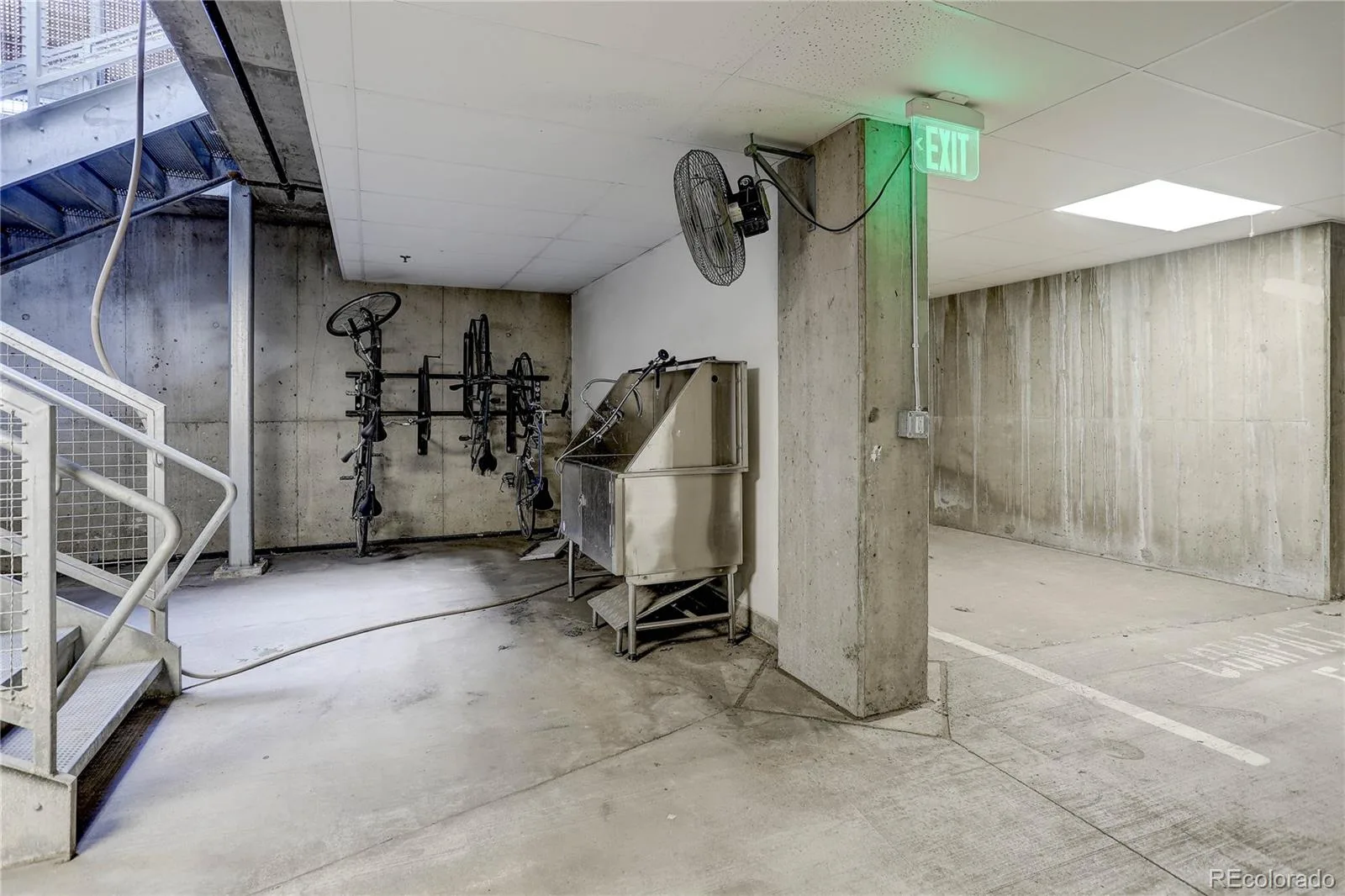 2525 Arapahoe Street #206 Denver CO 80205 | MLS #REC4628782 09232026052008 1600 28