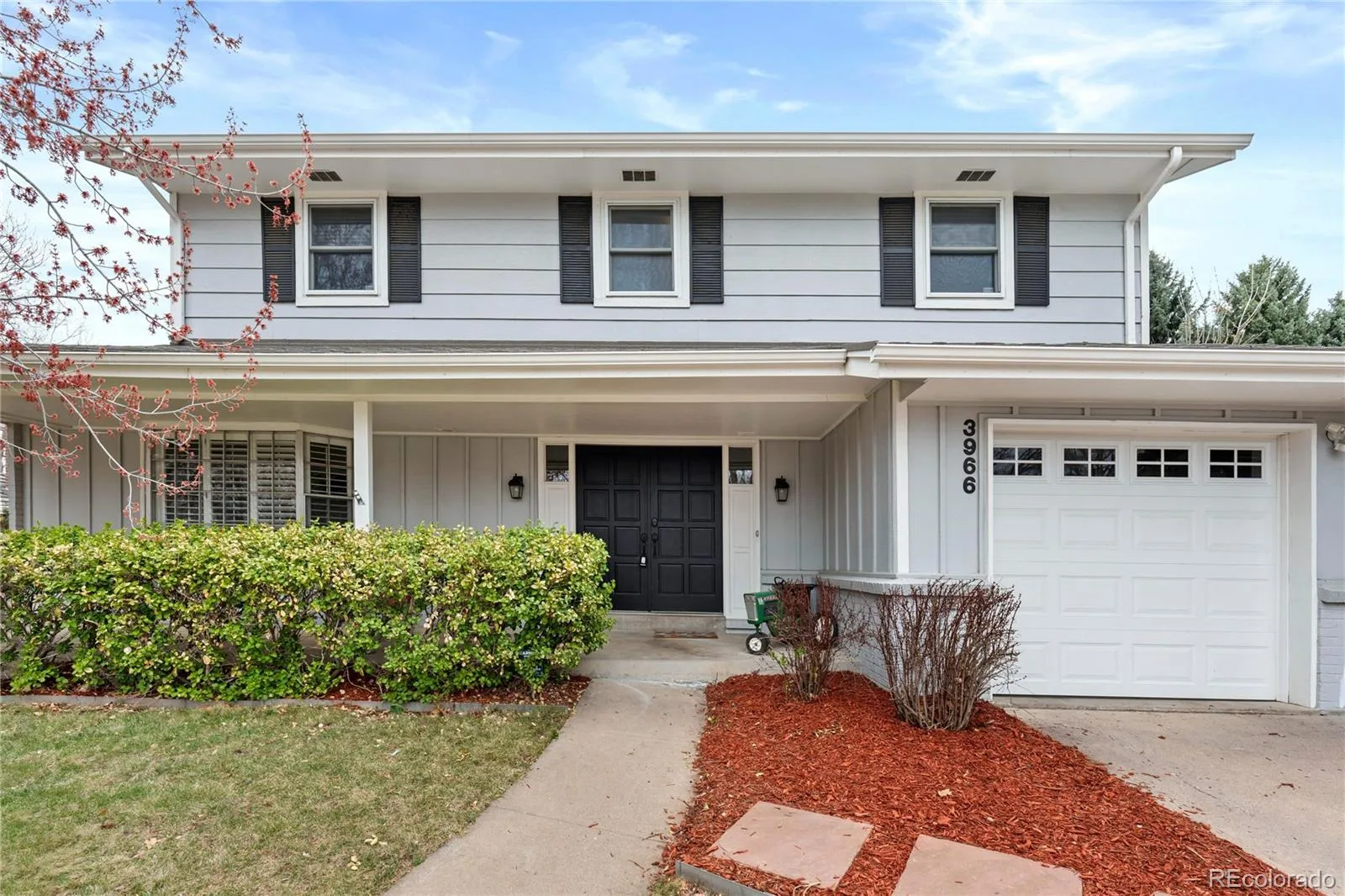 3966 S Magnolia Way Denver CO 80237 MLS #REC4631249 07032026164127 1600 2