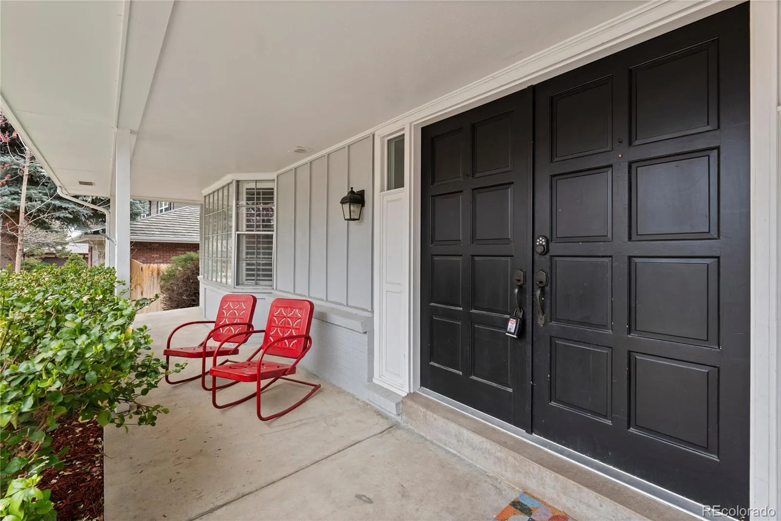 3966 S Magnolia Way Denver CO 80237 MLS #REC4631249 07032026164127 1600 3