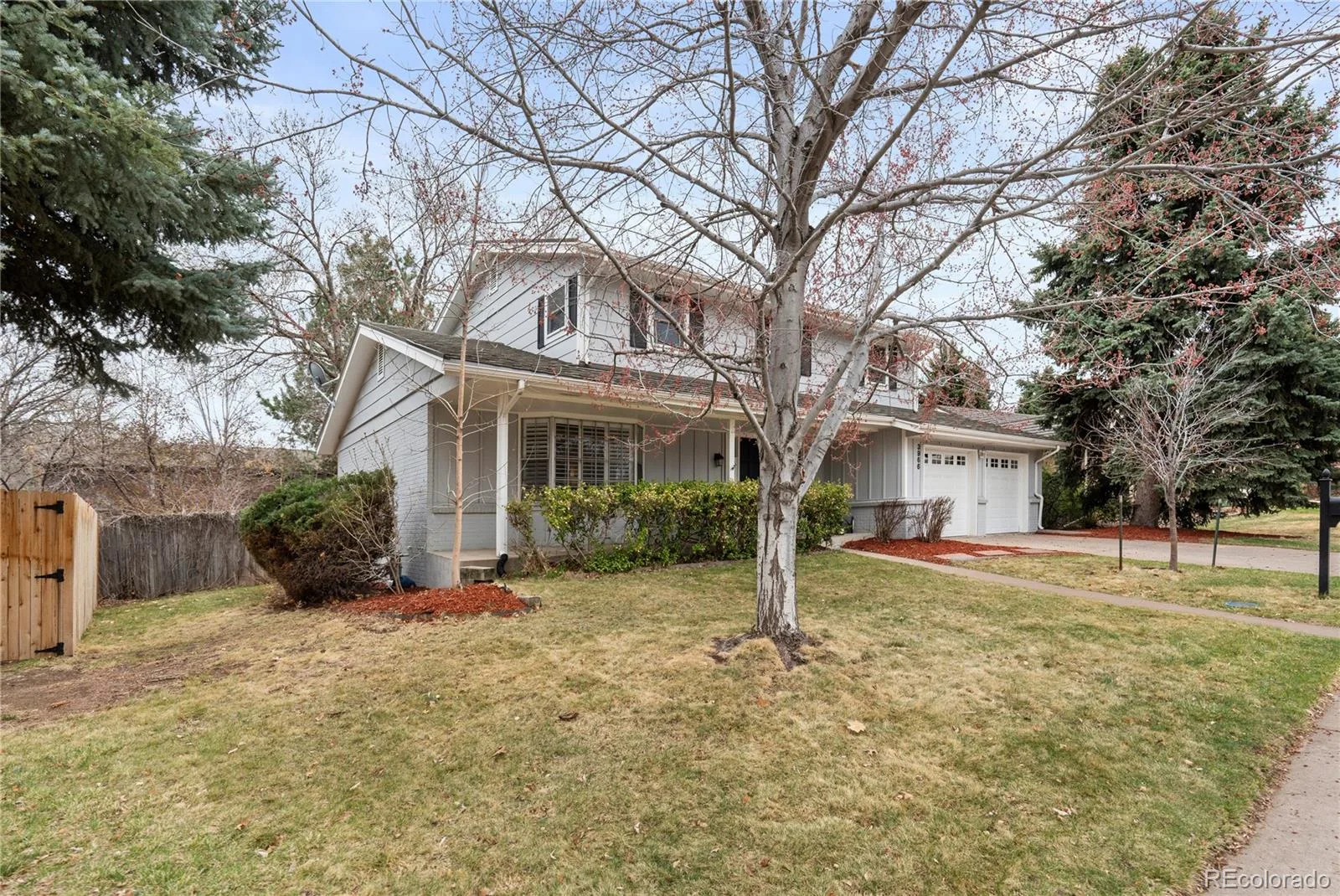 3966 S Magnolia Way Denver CO 80237 MLS #REC4631249 07032026164127 1600 44