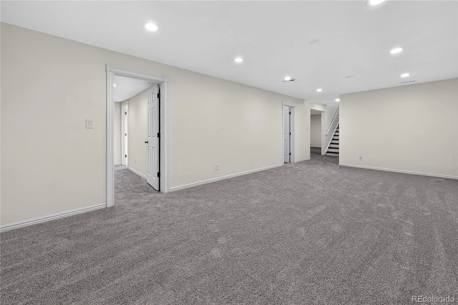 5881 S Quatar Circle Centennial CO 80015 | MLS #REC4631831 07302026045557 1600 21