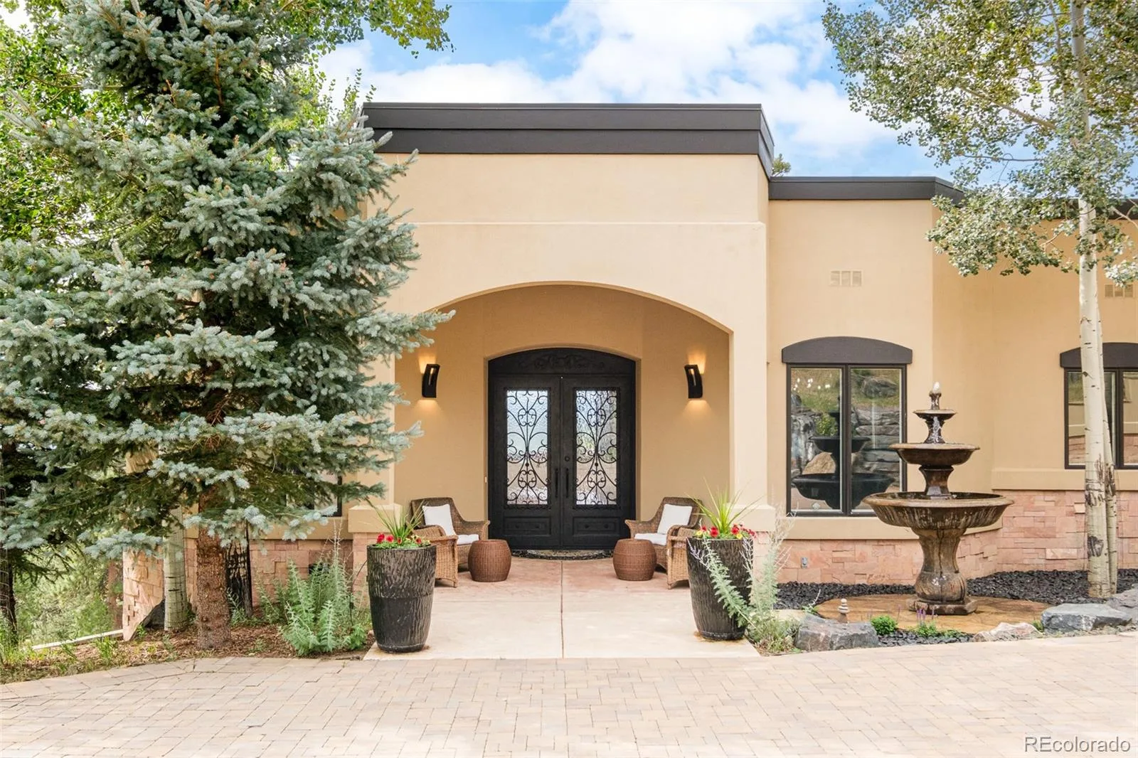 23534 Waynes Way Golden CO 80401 | MLS #REC4632903 08072026004213 1600 4