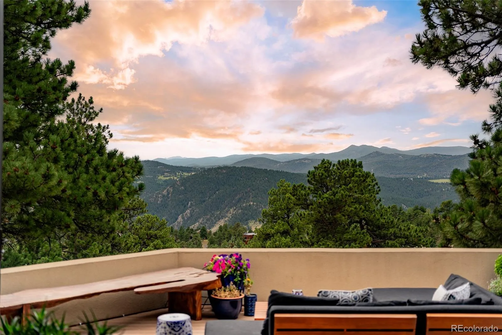 23534 Waynes Way Golden CO 80401 | MLS #REC4632903 08072026004213 1600 8