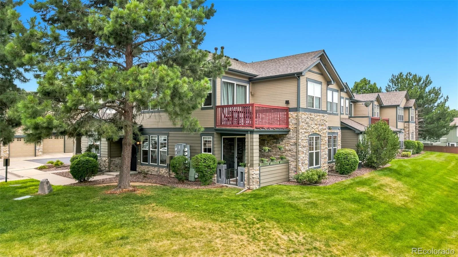 2143 S Fulton Circle #104 Aurora CO 80247 MLS #REC4634280 07192026194352 1600 20