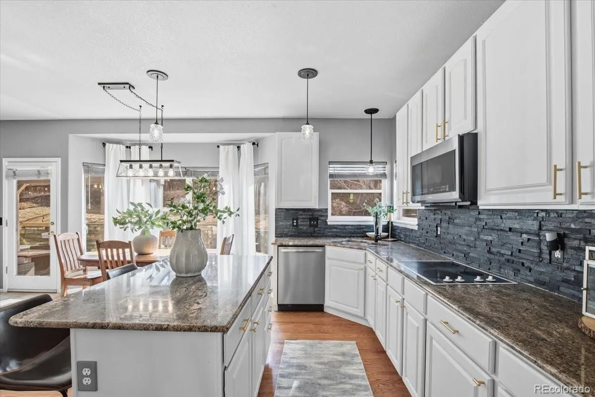 10330 Lions Path Lone Tree CO 80124 MLS #REC4634892 05112026195652 1200 14