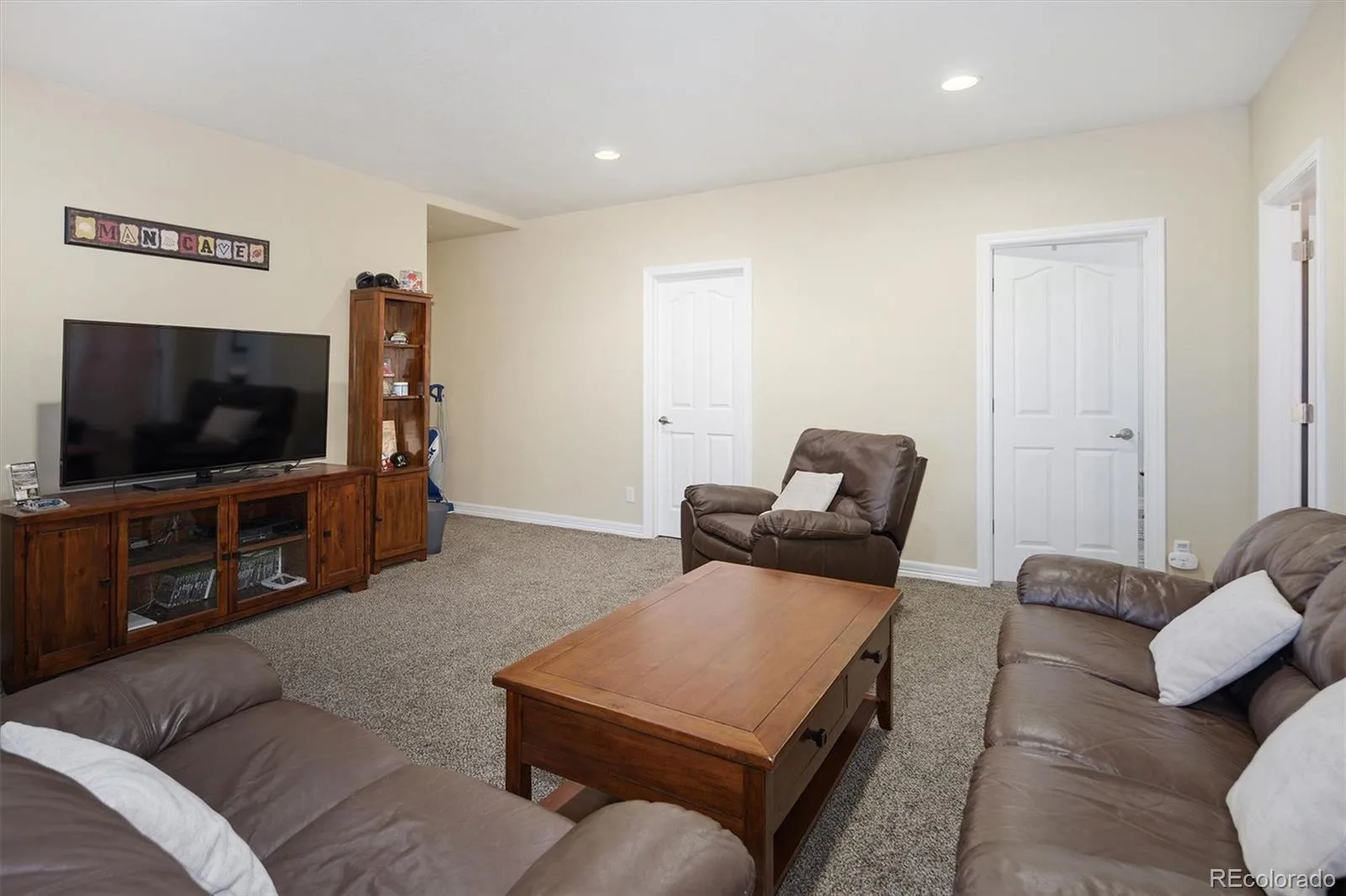 8231 S Shady Grove Court Aurora CO 80016 | MLS #REC4634952 10182026224219 1600 29