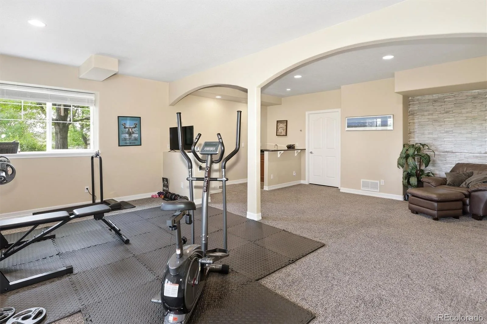 8231 S Shady Grove Court Aurora CO 80016 | MLS #REC4634952 10182026224219 1600 31