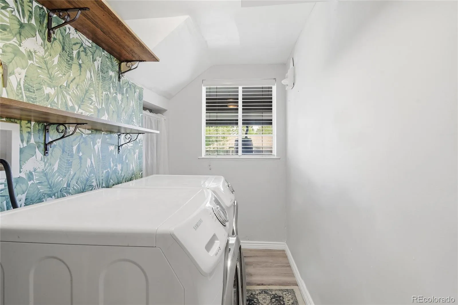 9570 W 54th Place Arvada CO 80002 MLS #REC4635444 05212026184155 1600 35