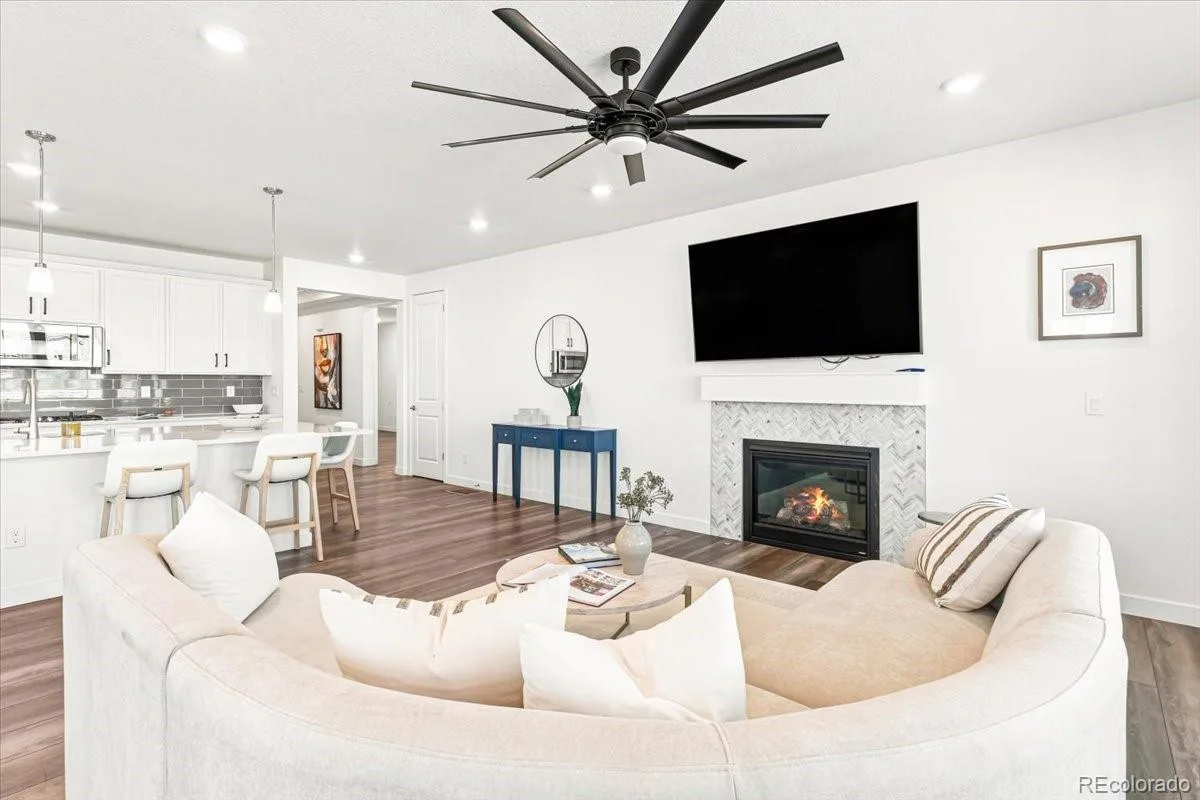 22441 E Narrowleaf Circle Aurora CO 80016 | MLS #REC4635754 08222026195045 1200 10