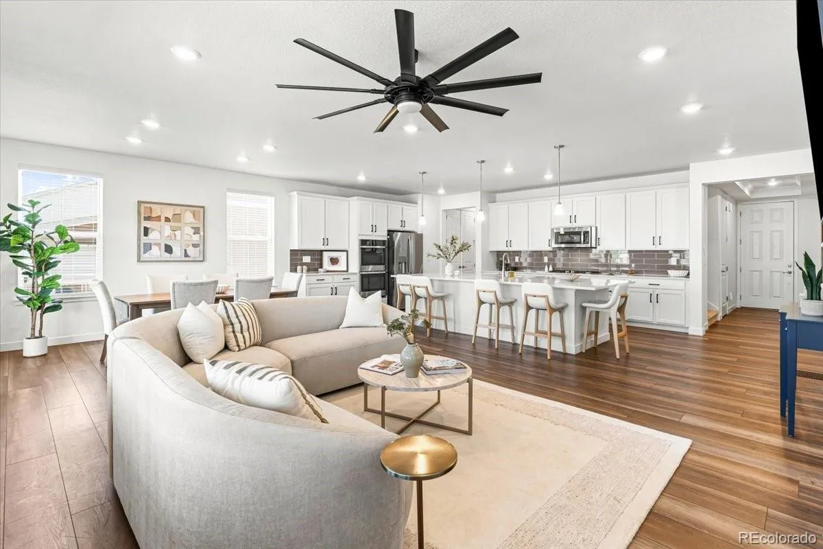 22441 E Narrowleaf Circle Aurora CO 80016 | MLS #REC4635754 08222026195045 1200 11