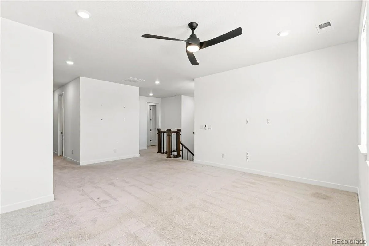 22441 E Narrowleaf Circle Aurora CO 80016 | MLS #REC4635754 08222026195045 1200 19