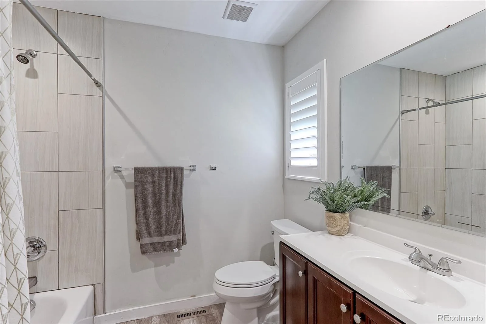 1536 S Meade Street Denver CO 80219 MLS #REC4636306 06132026012534 1600 13