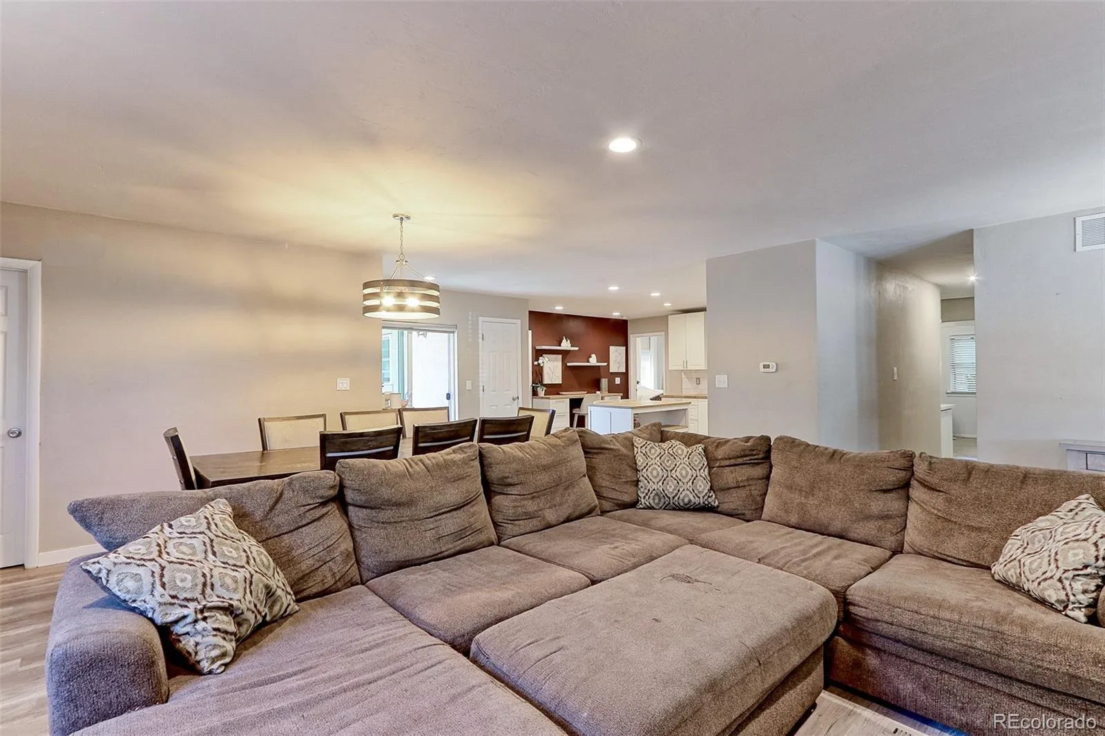 1536 S Meade Street Denver CO 80219 MLS #REC4636306 06132026012534 1600 4