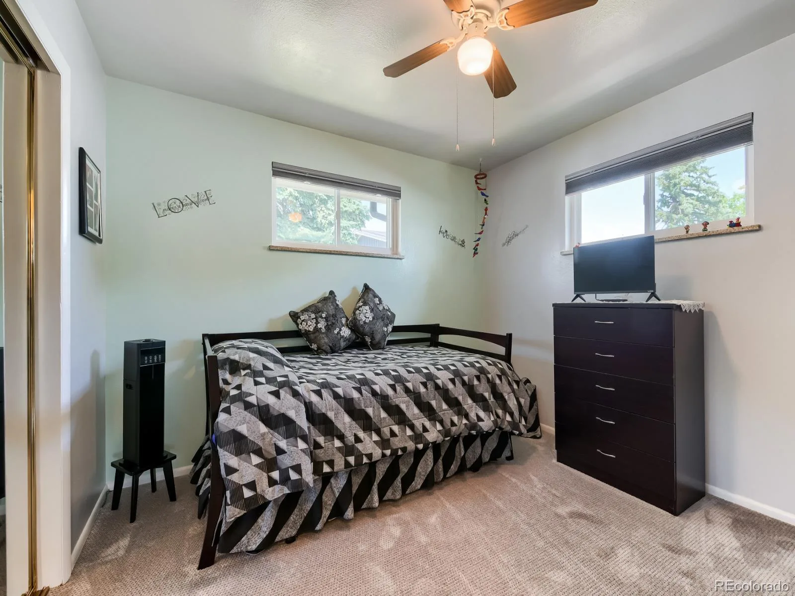 5321 King Court Denver CO 80221 MLS #REC4637362 06092026000807 1600 12