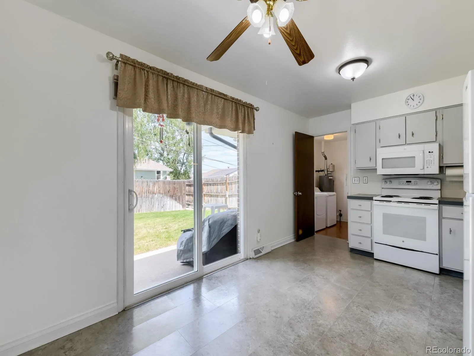 5321 King Court Denver CO 80221 MLS #REC4637362 06092026000807 1600 23
