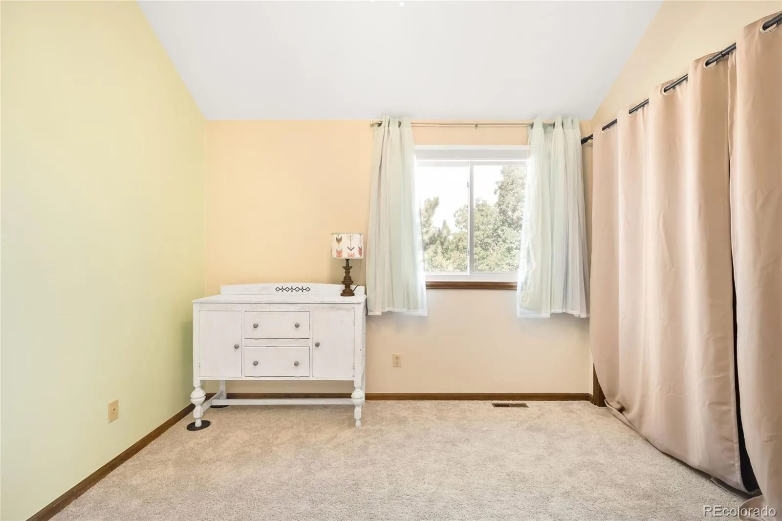 4211 S Fairplay Circle #F Aurora CO 80014 | MLS #REC4639078 08142026213505 1600 20