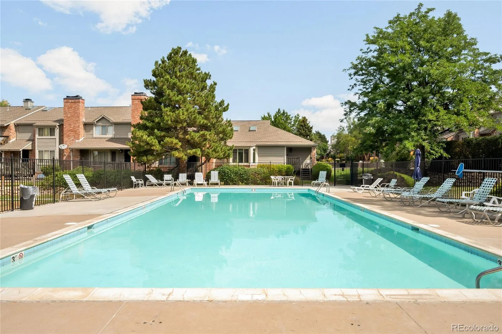 4211 S Fairplay Circle #F Aurora CO 80014 | MLS #REC4639078 08142026213505 1600 29