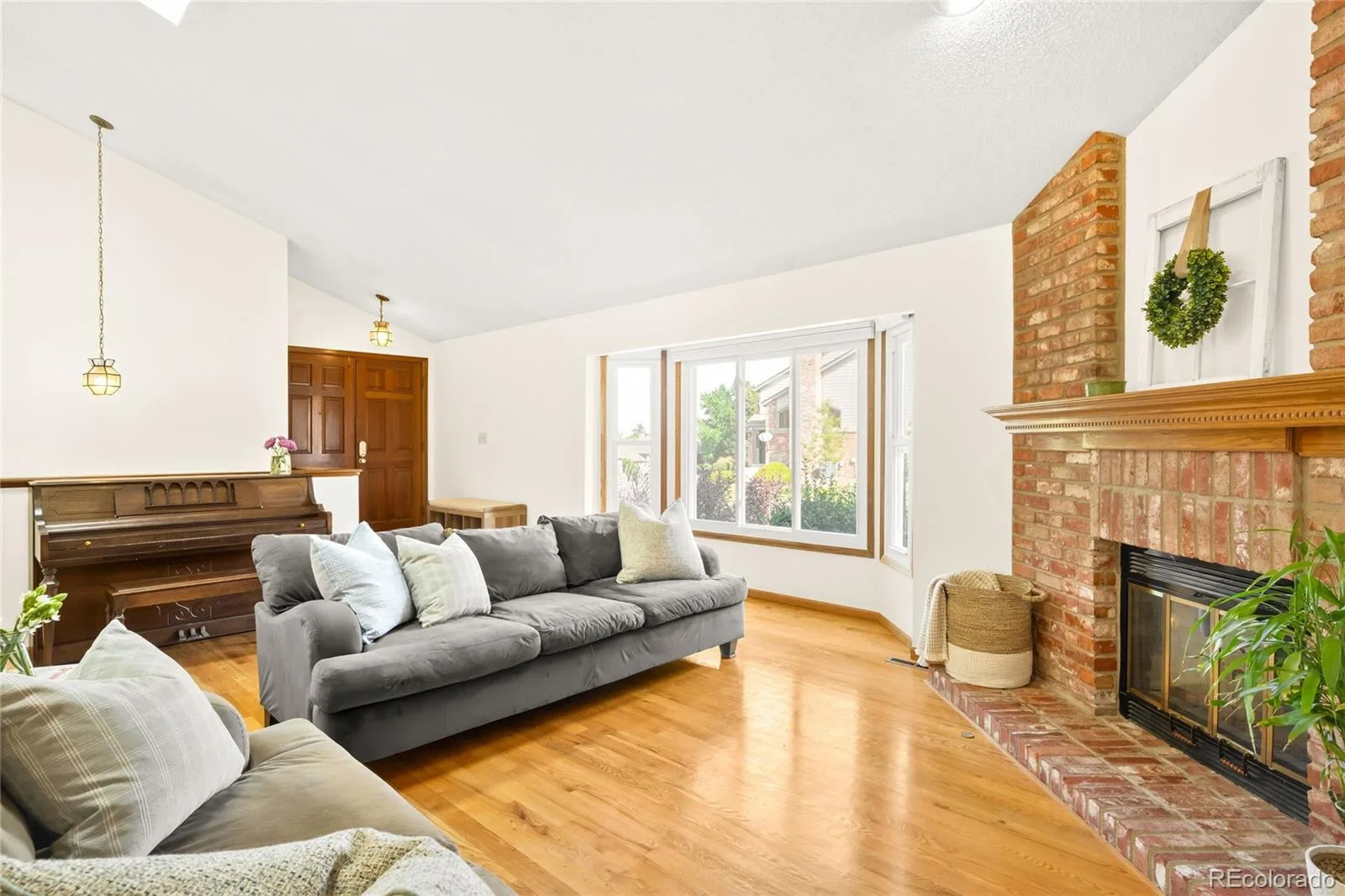 4211 S Fairplay Circle #F Aurora CO 80014 | MLS #REC4639078 08142026213505 1600 6