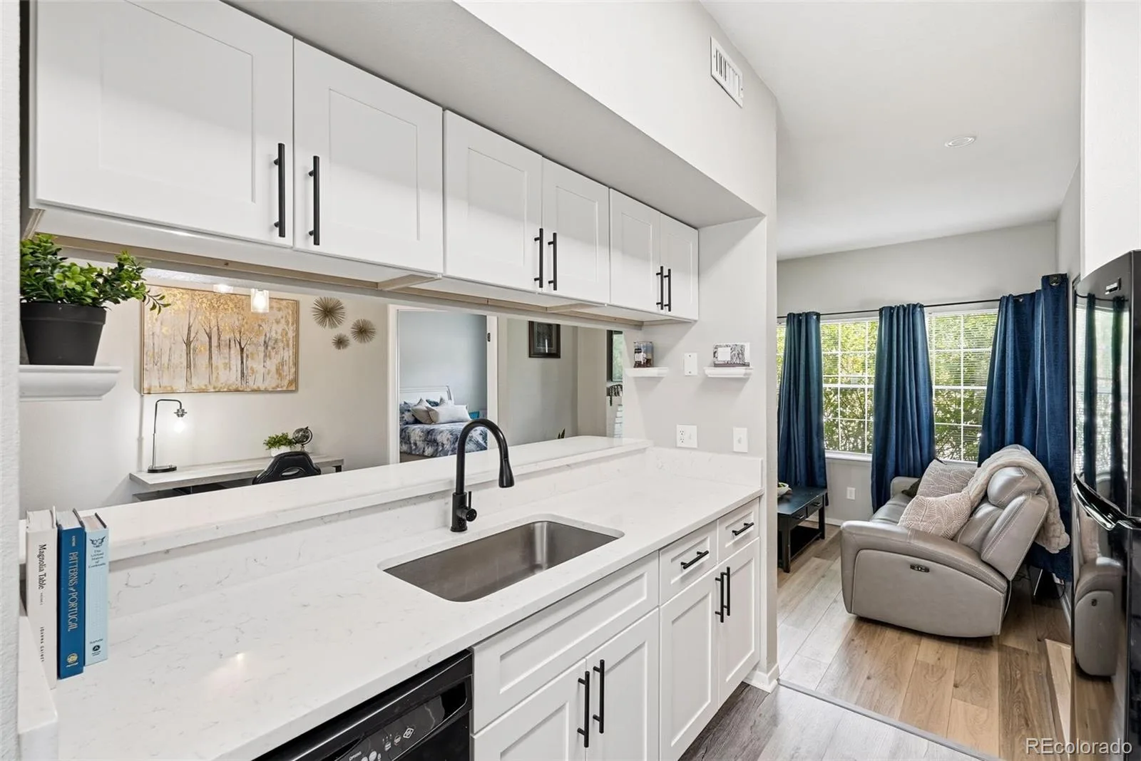 4760 S Wadsworth Boulevard #H107 Littleton CO 80123 | MLS #REC4639339 06142026204620 1600 2