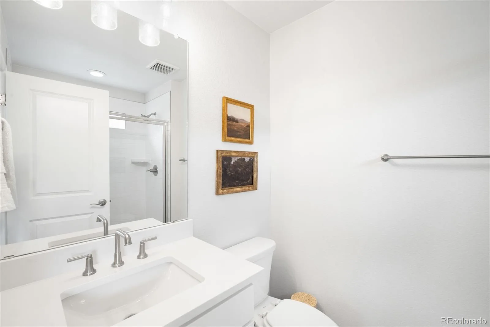 8927 Swan River Street Littleton CO 80125 | MLS #REC4639413 06032026224348 1600 21