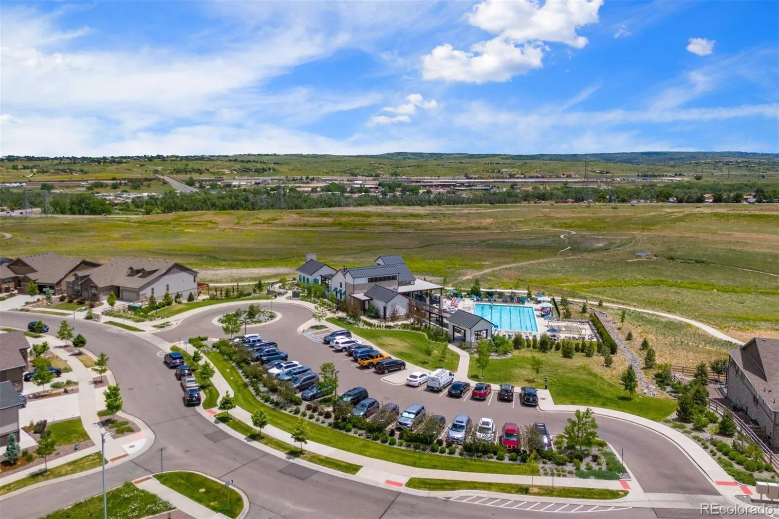 8927 Swan River Street Littleton CO 80125 | MLS #REC4639413 06032026224348 1600 37