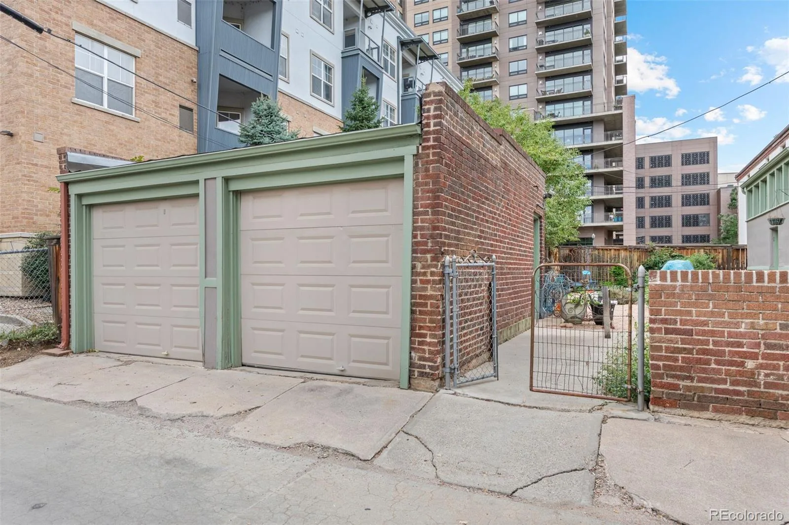 3014 E 17th Avenue #1 Denver CO 80206 | MLS #REC4641582 09292026154337 1600 15