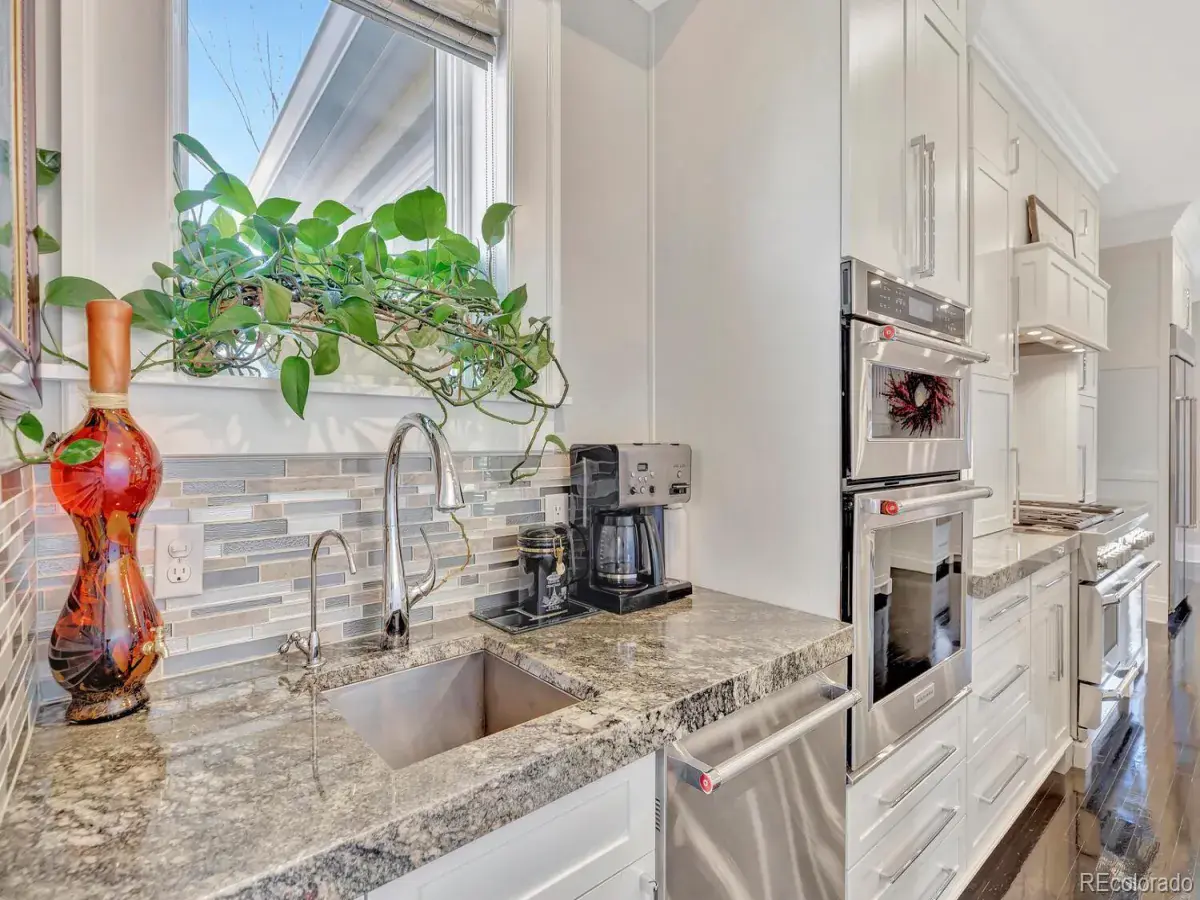 4101 E 17th Avenue Parkway Denver CO 80220 MLS #REC4641811 02202026171404 1200 14