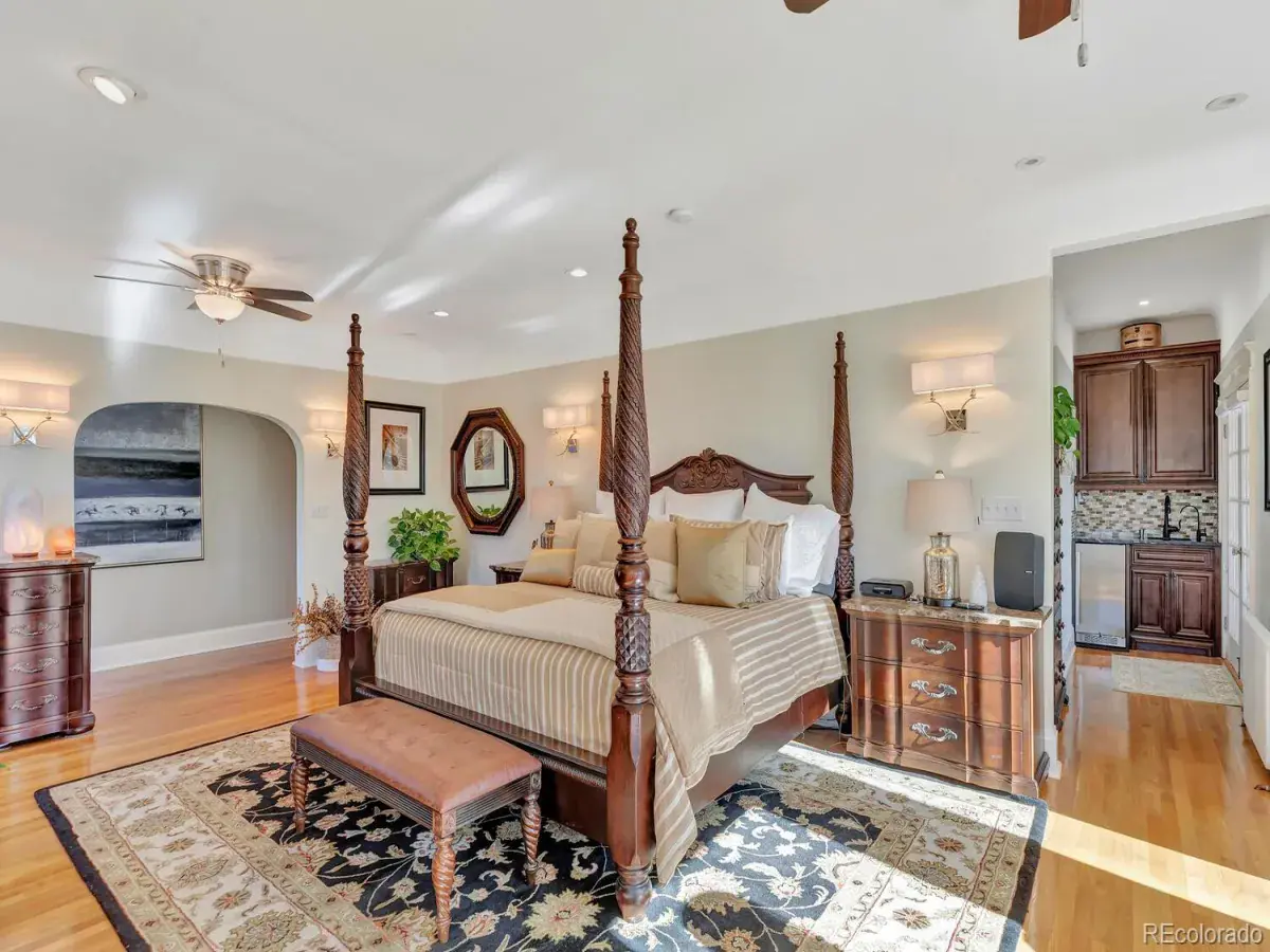 4101 E 17th Avenue Parkway Denver CO 80220 MLS #REC4641811 02202026171404 1200 27