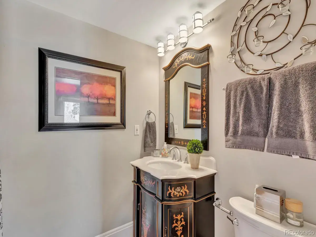 4101 E 17th Avenue Parkway Denver CO 80220 MLS #REC4641811 02202026171404 1200 41