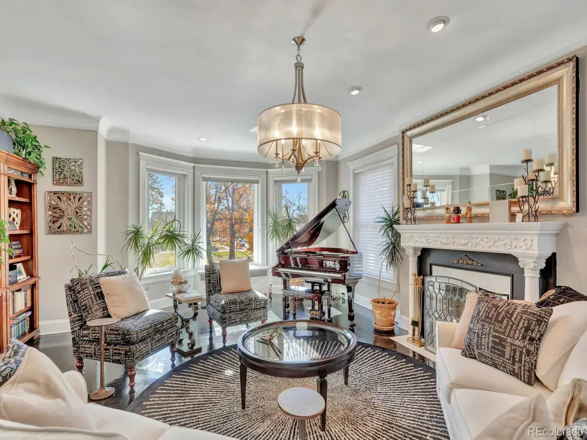 4101 E 17th Avenue Parkway Denver CO 80220 MLS #REC4641811 02202026171404 1200 6