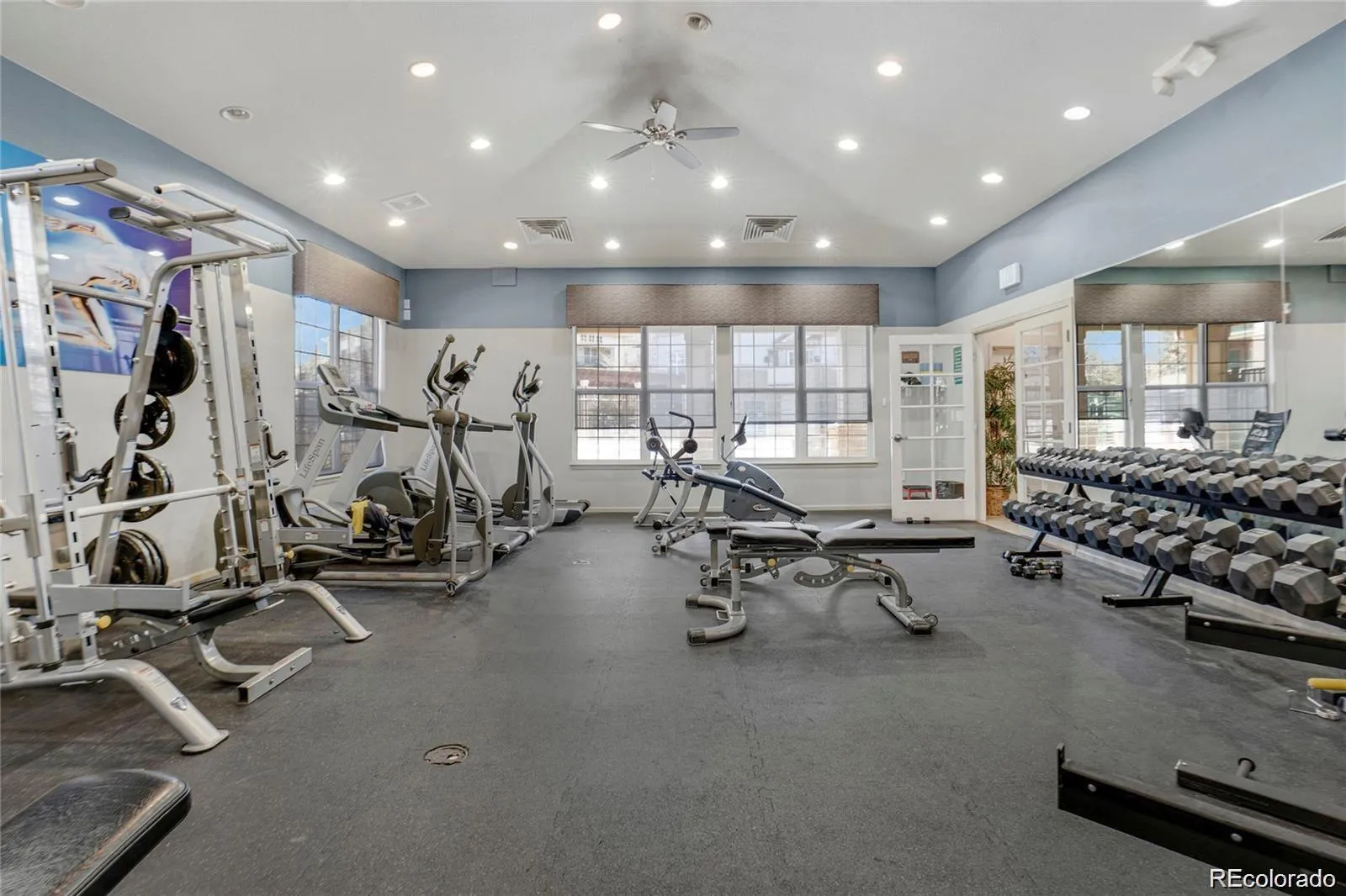 3884 S Dallas Circle #202 Aurora CO 80014 MLS #REC4642193 05022026200808 1600 29