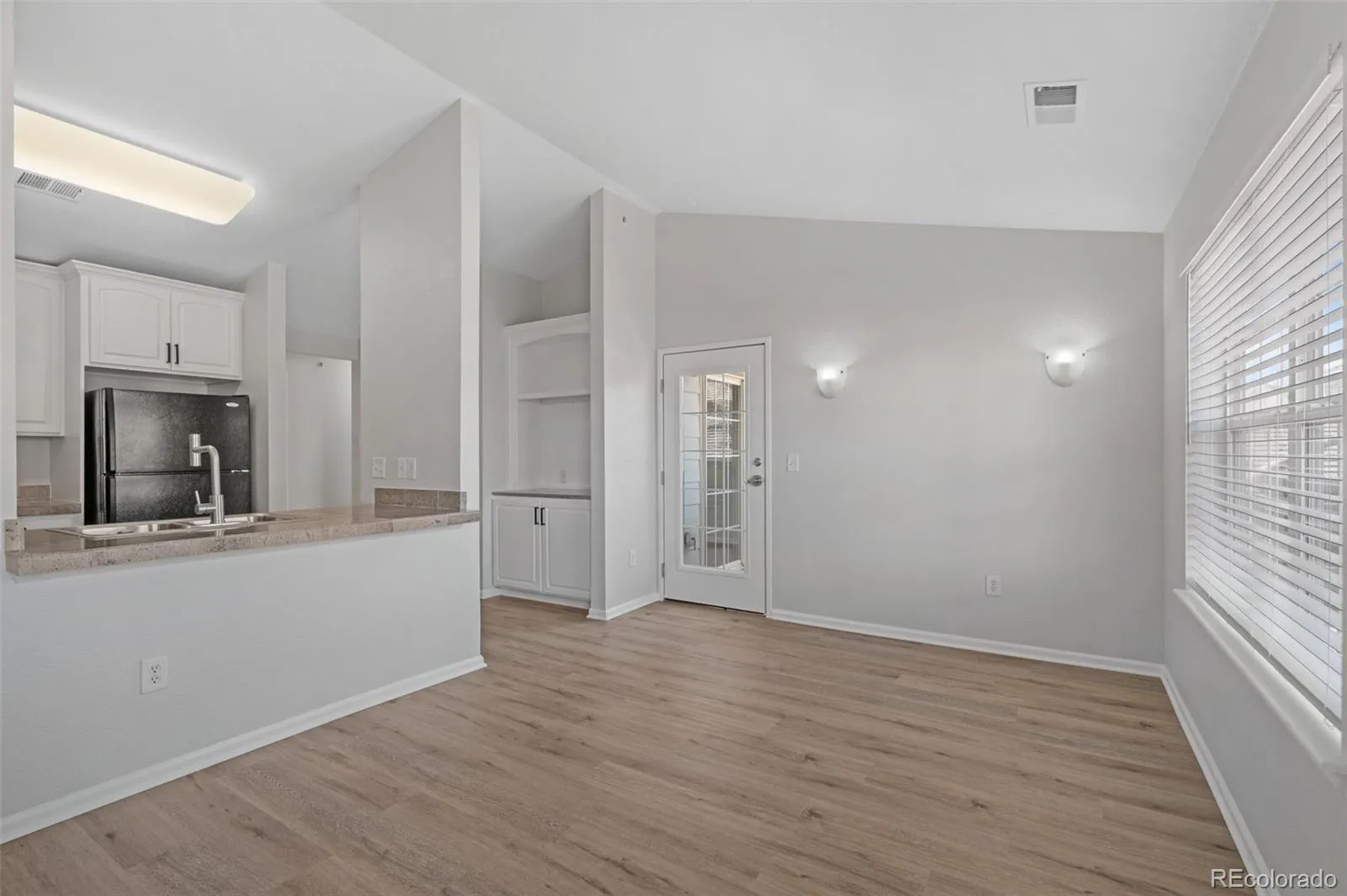 3884 S Dallas Circle #202 Aurora CO 80014 MLS #REC4642193 05022026200808 1600 3